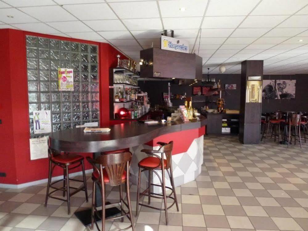Fasthotel L'Eldorado Sébazac-Concourès Bagian luar foto